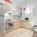 Warm Flat Near The Vatican Appartement *