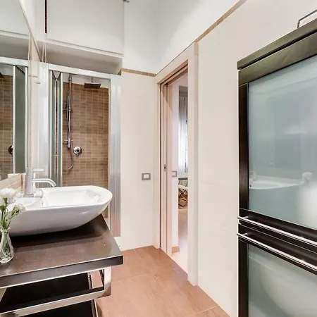 Warm Flat Near The Vatican Apartment