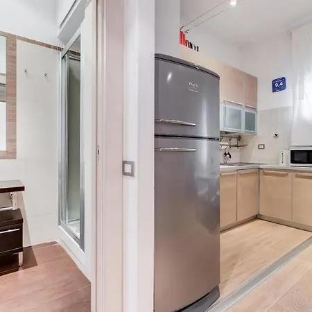 Warm Flat Near The Vatican Apartment