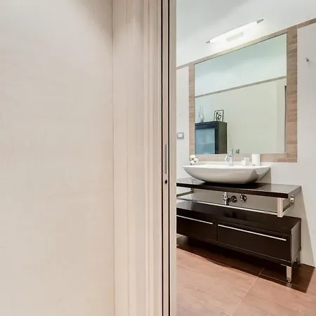 Cosy 1 Bed Flat Close To Vatican Apartment *